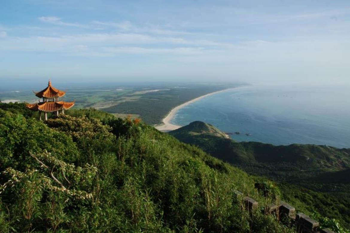 Tonggu Ridge